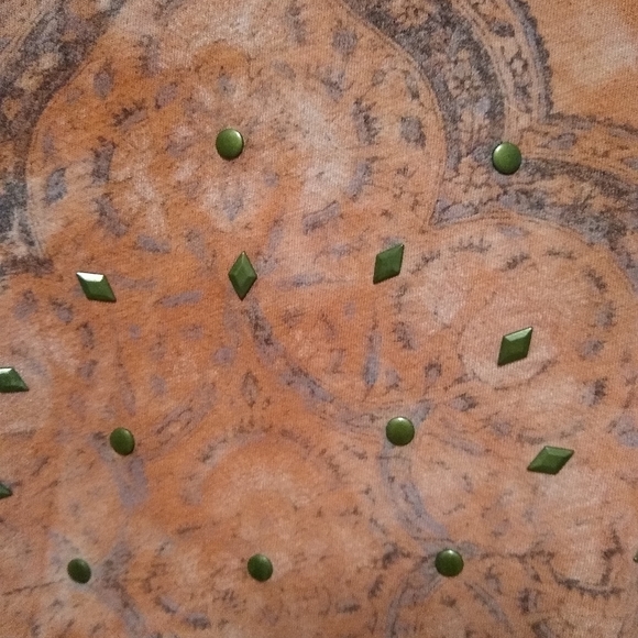 LUCKY BRAND orange graphic tee with grommets, L - Picture 7 of 14